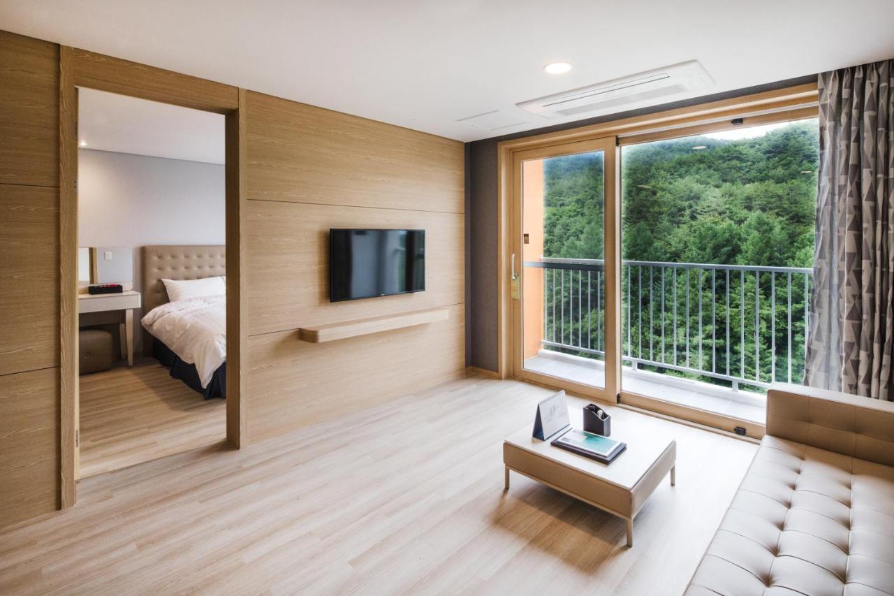 Sono Belle Cheongsong Hotel Ngoại thất bức ảnh
